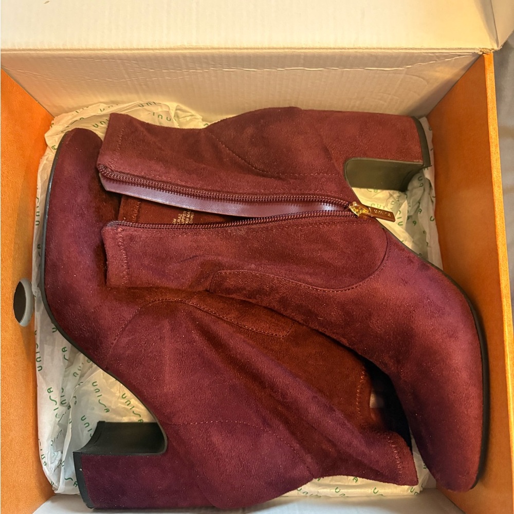 UNISA Ankle Boots